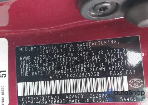 2019 Toyota Camry Le z USA, uszkodzony, nr VIN 4T1B11HKXKU821258